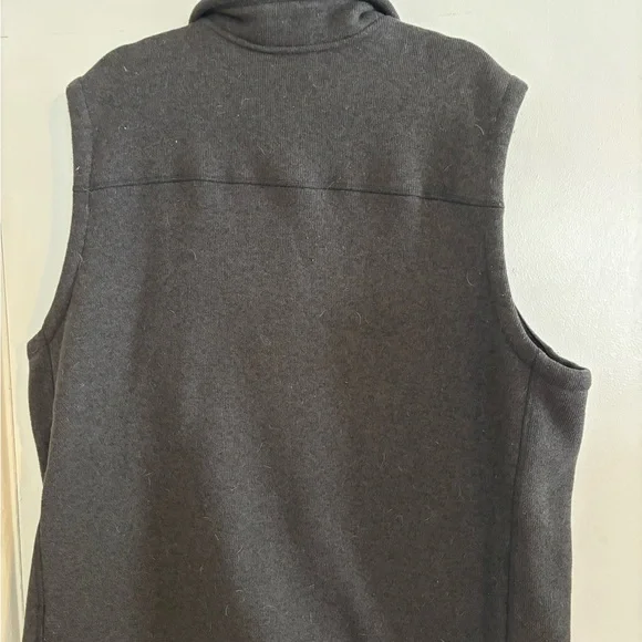 The North Face Men's Gray Fleece Vest - Picture 3 of 3